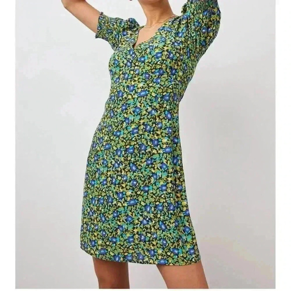 NWT Rails Roma Abstract Garden Floral Dress size Small - Picture 2 of 13